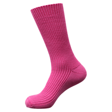 Load image into Gallery viewer, Narrawa ribbed merino wool socks by Lindner Socks