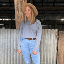 Load image into Gallery viewer, Grazier pure merino wool long sleeve tee by Lindner Socks