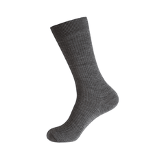 Load image into Gallery viewer, Pinnacle Merino Wool Seamless Dress Sock
