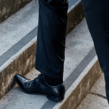 Load image into Gallery viewer, Pinnacle Merino Wool Seamless Dress Sock
