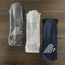 Load image into Gallery viewer, Lerida Luxury Ribbed Merino Wool/Silk Seamless Casual Sock
